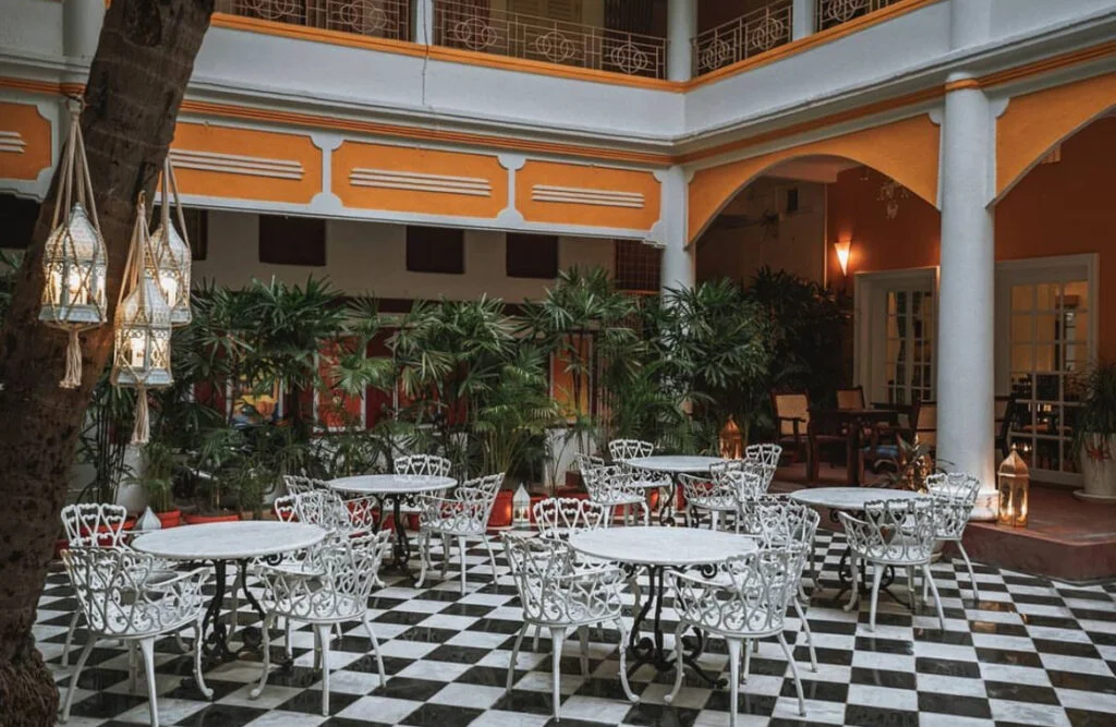 cafes for durga puja